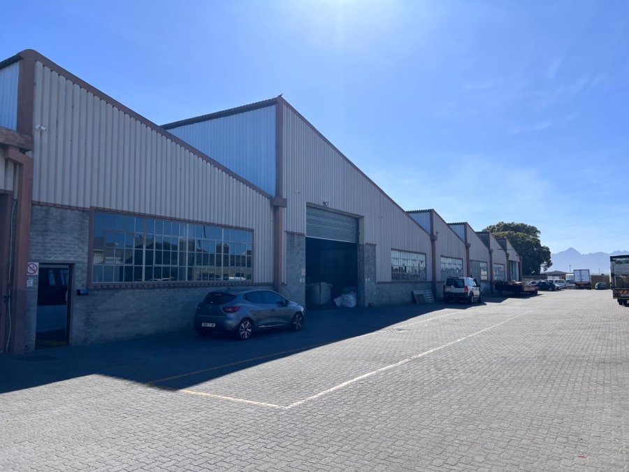 To Let commercial Property for Rent in Blackheath Industrial Western Cape